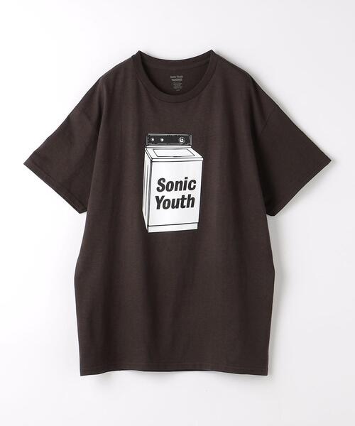 PLEASURES(プレジャー)の「<PLEASURES × SONIC YOUTH> テックパック Tシャツ(Tシャツ/カットソー・メンズ・ダークブラウン・XL/M/L)」の1枚目の写真