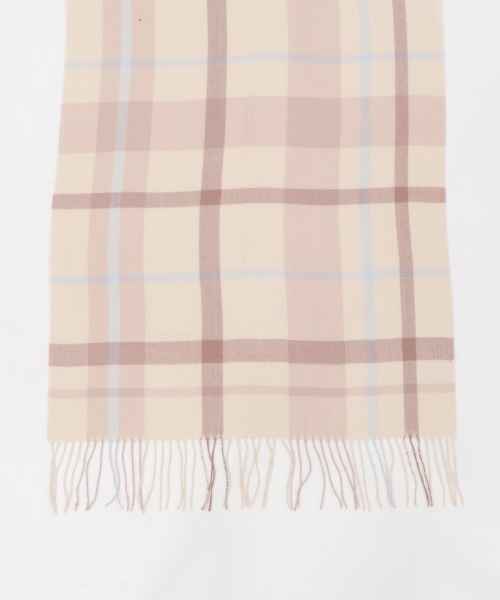 axes femme(アクシーズファム)の「ピン付きチェック柄ストール(ストール/ショール・レディース・ベージュ/サックスブルー/ラベンダー・FREE)」の4枚目の写真