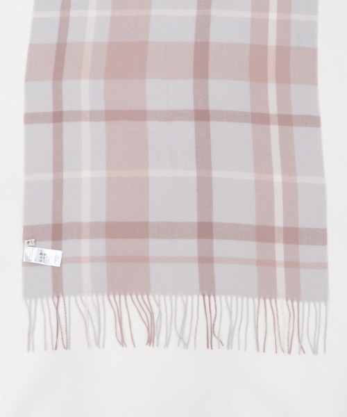 axes femme(アクシーズファム)の「ピン付きチェック柄ストール(ストール/ショール・レディース・ベージュ/サックスブルー/ラベンダー・FREE)」の10枚目の写真