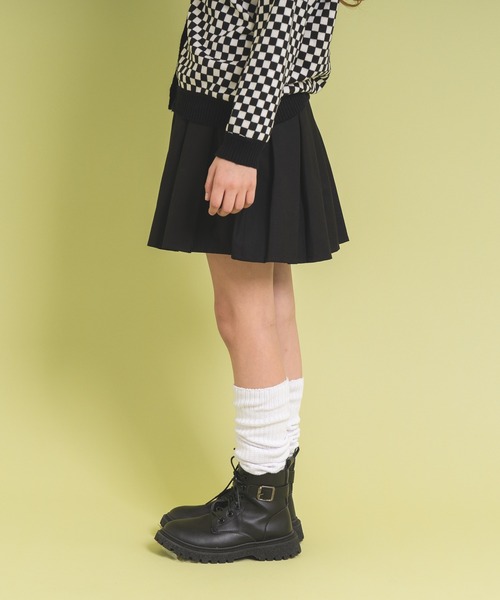 URBAN CHERRY（アーバンチェリー）の「【インナーパンツ付き】切り替えプリーツスカート（スカート・キッズ・ブラック/ベージュ・120cm/110cm/150cm/130cm/140cm）」の12枚目の写真