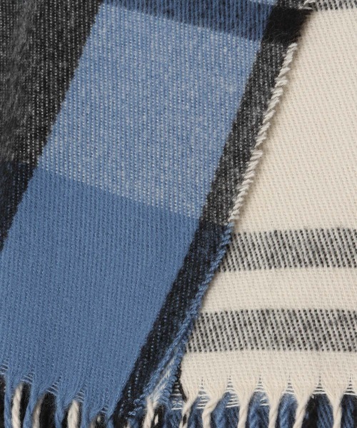 LAKOLE（ラコレ）の「アソートチェックマフラー / 960791（マフラー・レディース・ブラウン/グレー/オフホワイト/カーキ/イエロー/オレンジ/ブルー・FREE）」の18枚目の写真