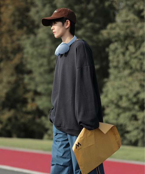 neos(ネオス)の「【neos -addictive design-】ルーズシルエット コーデュロイタッチ クルーネック ロングスリーブ カットソー(Tシャツ/カットソー・メンズ・アイボリー/ブルー/チャコールグレー・LARGE/MEDIUM)」の6枚目の写真