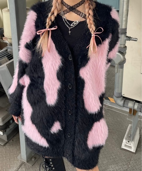 XU(エックスユー)の「ストリートファッション XU エックスユー pattern knit cardigan 3 オーバーサイズ ニット カーディガン ヘアリーニット Vネックニット シャギーニット(カーディガン/ボレロ・レディース・ブラック・ONE SIZE)」の10枚目の写真