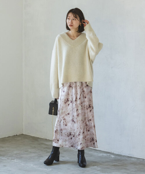 Noble（ノーブル）の「ジェムプリントナローAラインサテンスカート（スカート・レディース・ピンク系その他・FREE）」の7枚目の写真