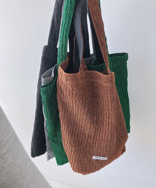 AS KNOW AS plus(アズノゥアズプラス)の「◎クリンクルラメトートバッグ(トートバッグ・レディース・シルバー/グリーン/ブラック/オレンジ/ブルー/ピンク/ブラウン/レッド・FREE)」の17枚目の写真