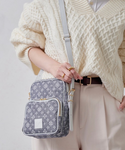 russet（ラシット）の「【Denim Print】スクエアショルダーバッグ (CE-1263-WEB)（ショルダーバッグ・レディース・ネイビー/インディゴブルー・FREE）」の7枚目の写真