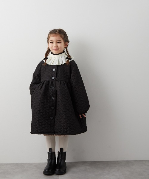 riziere（リジェール）の「キルティングコートワンピース（ノーカラーコート・キッズ・ホワイト/ブラック・90/100/110/120/130/140/150）」の16枚目の写真