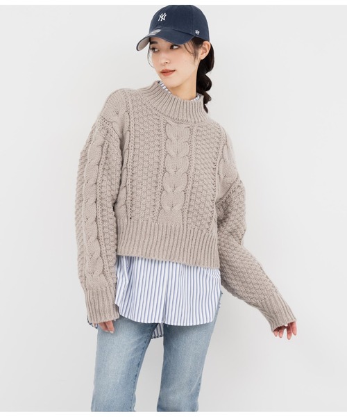 ANAP（アナップ）の「ケーブル編みハイネックニット（ニット/セーター・レディース・グレイッシュベージュ/レッド/スミクロ・FREE）」の11枚目の写真