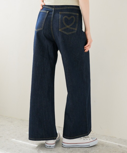 idem(イデム)の「heart tuck wide denim/タックデニムパンツ【Sサイズ展開あり】(デニムパンツ・レディース・ネイビー/ブルー・SMALL/FREE)」の16枚目の写真