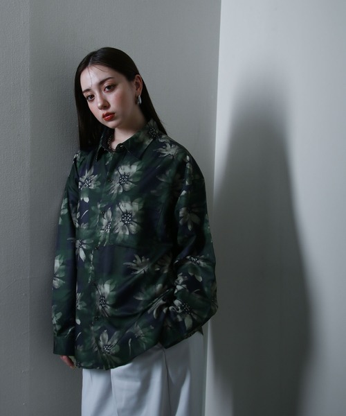 NILWAY（ニルウェイ）の「【無地/総柄】オーバーサイズ長袖シャツ（シャツ/ブラウス・メンズ・ネイビー/チャコール/ブラック系/ホワイト/ライトグレー/ブラック系1/ネイビー系1/グリーン系/ネイビー系/グレー系/ブラック系2/ブラック/ホワイト系/ホワイト系2/ホワイト系1/ブラック系4/ブラック系3・MEDIUM/LARGE）」の17枚目の写真