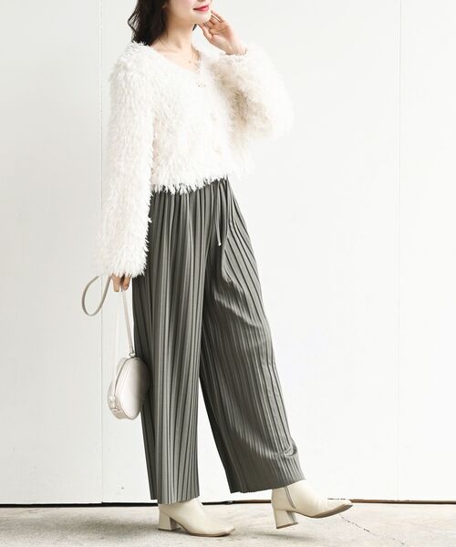 rps（アールピーエス）の「ポンチプリーツパンツ（その他パンツ・レディース・ブラック/グレイッシュベージュ/カーキ・フリー）」の18枚目の写真