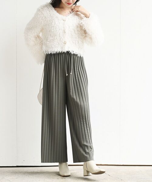 rps（アールピーエス）の「ポンチプリーツパンツ（その他パンツ・レディース・ブラック/グレイッシュベージュ/カーキ・フリー）」の14枚目の写真