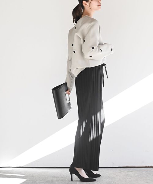 rps（アールピーエス）の「ポンチプリーツパンツ（その他パンツ・レディース・ブラック/グレイッシュベージュ/カーキ・フリー）」の21枚目の写真