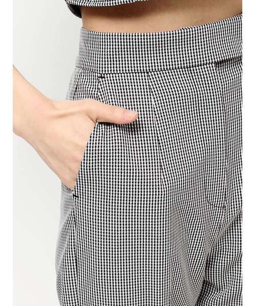 RESEXXY（リゼクシー）の「センタープレステーパードパンツ【セットアップ着用可能】（その他パンツ・レディース・その他1/ブラック/その他・FREE）」の17枚目の写真
