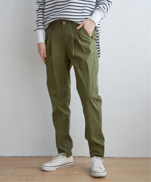 LBC(エルビーシー)の「※WEB限定※美脚UV接触冷感パンツ(その他パンツ・レディース・ホワイト/ネイビー/ブラック/ダークオリーブ/エメラルド・S/M/L)」の4枚目の写真