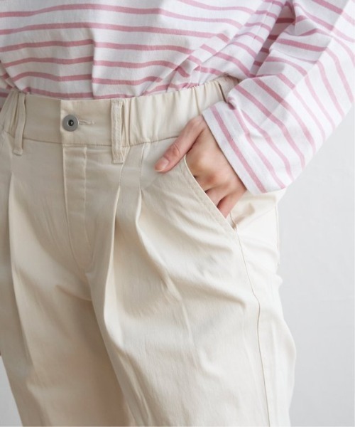 LBC(エルビーシー)の「※WEB限定※美脚UV接触冷感パンツ(その他パンツ・レディース・ホワイト/ネイビー/ブラック/ダークオリーブ/エメラルド・S/M/L)」の20枚目の写真