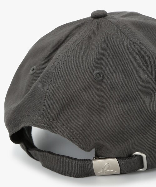 agnes b.（アニエスベー）の「メンズ ロゴ刺繍 コットン キャップ（キャップ・メンズ・グレー系その他・FREE）」の11枚目の写真