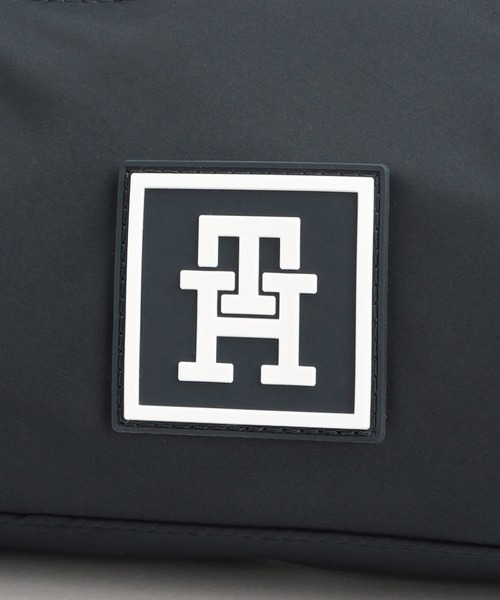 【新品】トミーヒルフィガー クロスボディ ショルダーバック マルチロゴ 新品】TommyHilfiger クロスボディ ショルダーバック 黒 トリコ