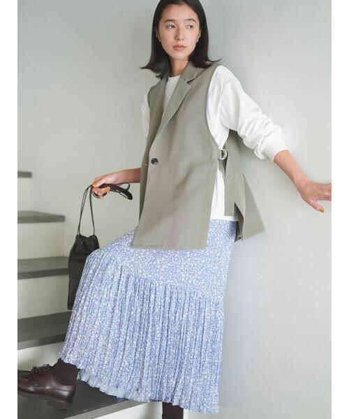 Samansa Mos2 blue（サマンサモスモスブルー）の「サイドベルト付ベスト（ベスト・レディース・グレー/ライトベージュ/カーキ・F）」の4枚目の写真