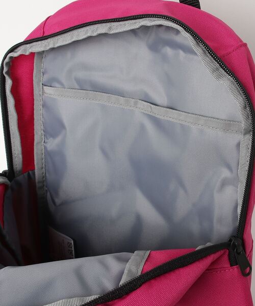 YAKPAK（ヤックパック）の「【YAKPAK/ヤックパック】スモールデイパック/容量：約8.5L（バックパック/リュック・レディース・レッド/トリコロール/ベージュ/ネイビー/ブラック/チェリーピンク・FREE）」の17枚目の写真