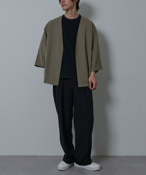 COLONY 2139(コロニートゥーワンスリーナイン)の「ドレープツイルリラックスカーディガン(カーディガン/ボレロ・メンズ・ブラック/グレイッシュベージュ・MEDIUM/LARGE)」の15枚目の写真