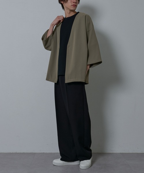 COLONY 2139(コロニートゥーワンスリーナイン)の「ドレープツイルリラックスカーディガン(カーディガン/ボレロ・メンズ・ブラック/グレイッシュベージュ・MEDIUM/LARGE)」の16枚目の写真