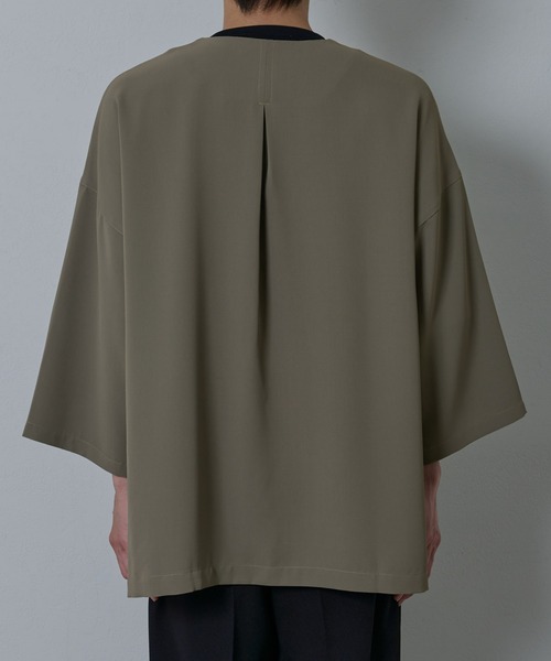 COLONY 2139(コロニートゥーワンスリーナイン)の「ドレープツイルリラックスカーディガン(カーディガン/ボレロ・メンズ・ブラック/グレイッシュベージュ・MEDIUM/LARGE)」の21枚目の写真