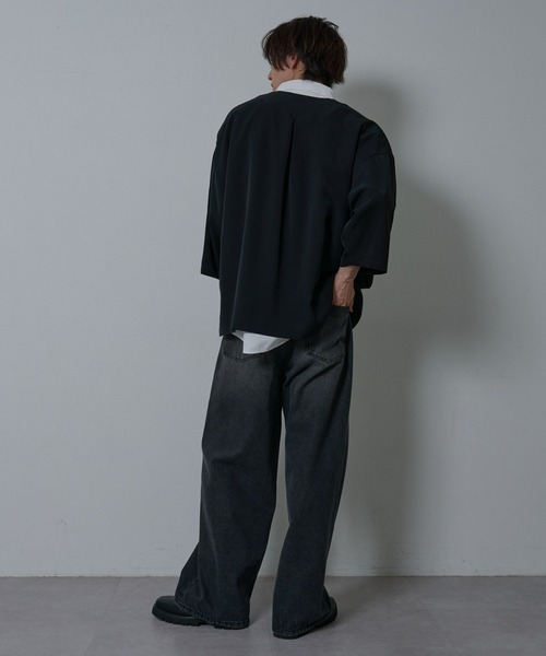 COLONY 2139(コロニートゥーワンスリーナイン)の「ドレープツイルリラックスカーディガン(カーディガン/ボレロ・メンズ・ブラック/グレイッシュベージュ・MEDIUM/LARGE)」の13枚目の写真