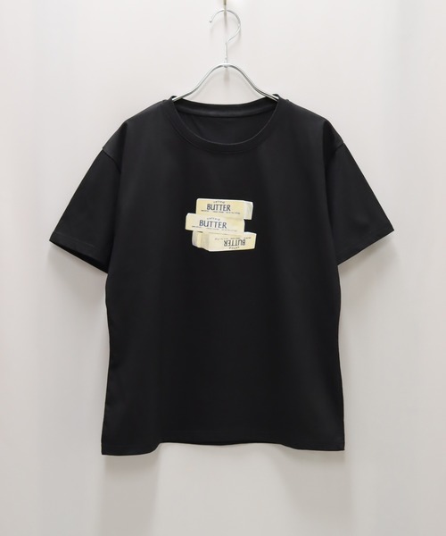 attiree(アティレー)の「ButterプリントTシャツ(Tシャツ/カットソー・レディース・ホワイト/グリーン/グレー/イエロー/ベージュ/クリーム/ブラック/ライトグレー・FREE)」の3枚目の写真