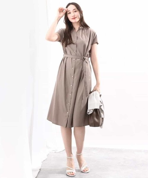 OFUON ベージュ 半袖 ひざ丈ワンピース OFUON 半袖ひざ丈ワンピース 黒