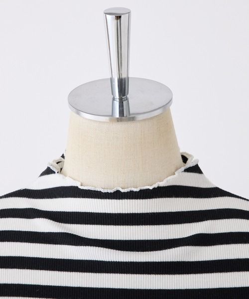 one after another NICE CLAUP（ワンアフターアナザーナイスクラップ）の「袖リボンテレコトップス（Tシャツ/カットソー・レディース・ホワイト×ブラック/杢グレー/オフホワイト/ブラック・FREE）」の17枚目の写真