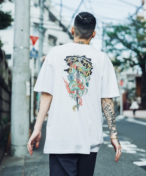 Subciety(サブサエティ)の「CROUD DRAGON TEE(Tシャツ/カットソー・メンズ・アッシュ/ブラック/ホワイト・MEDIUM/LARGE/X-LARGE/XX-LARGE/SMALL)」の16枚目の写真