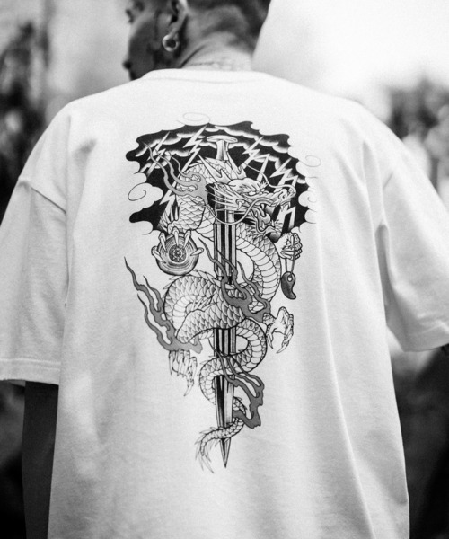Subciety(サブサエティ)の「CROUD DRAGON TEE(Tシャツ/カットソー・メンズ・アッシュ/ブラック/ホワイト・MEDIUM/LARGE/X-LARGE/XX-LARGE/SMALL)」の17枚目の写真