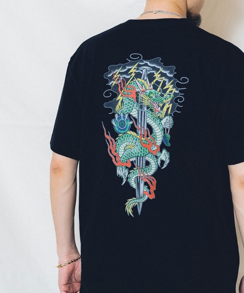 Subciety(サブサエティ)の「CROUD DRAGON TEE(Tシャツ/カットソー・メンズ・アッシュ/ブラック/ホワイト・MEDIUM/LARGE/X-LARGE/XX-LARGE/SMALL)」の11枚目の写真