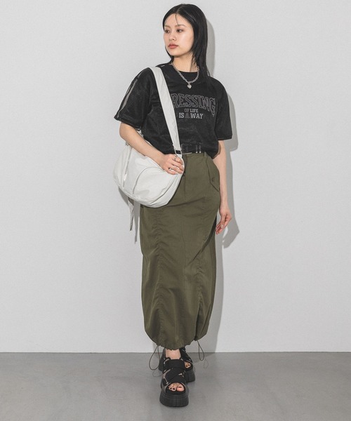 PAGEBOY（ページボーイ）の「ダブルZIPショルダー（ショルダーバッグ・レディース・オフホワイト/ブラック・ONE SIZE）」の5枚目の写真