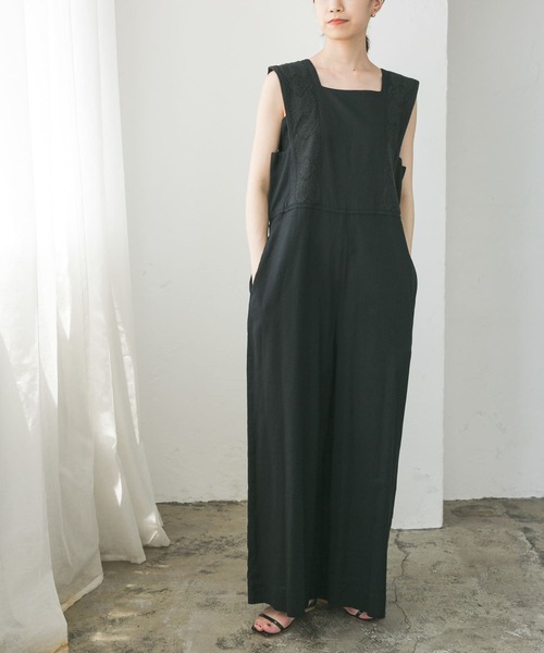 URBAN RESEARCH（アーバンリサーチ）の「コットンリネン刺繍オールインワン（ワンピース・レディース・ナチュラル/ブラック・FREE）」の7枚目の写真