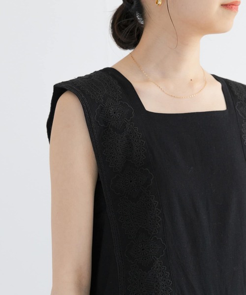 URBAN RESEARCH（アーバンリサーチ）の「コットンリネン刺繍