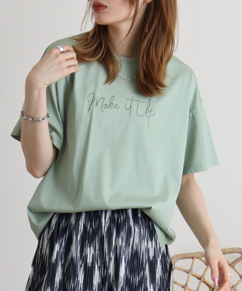 EGLANTINE(エグランティーヌ)の「Eglantine シンプルロゴTシャツ(Tシャツ/カットソー・レディース・コーラルピンク/エメラルド/ブラック/グレイッシュベージュ/イエロー・40)」の3枚目の写真