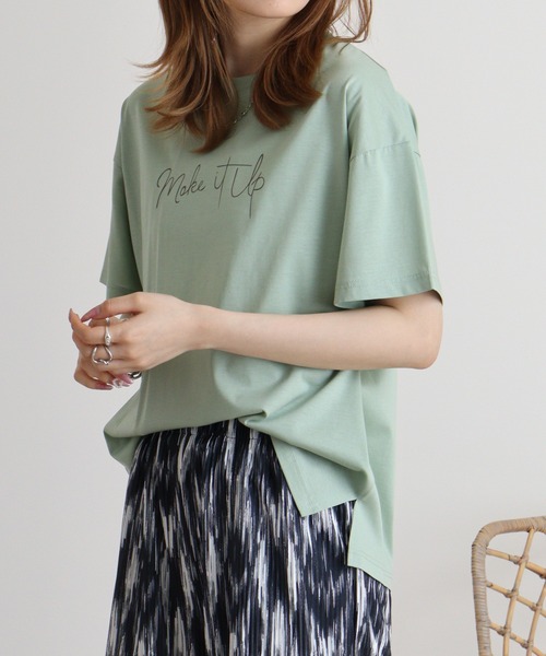 EGLANTINE(エグランティーヌ)の「Eglantine シンプルロゴTシャツ(Tシャツ/カットソー・レディース・コーラルピンク/エメラルド/ブラック/グレイッシュベージュ/イエロー・40)」の17枚目の写真
