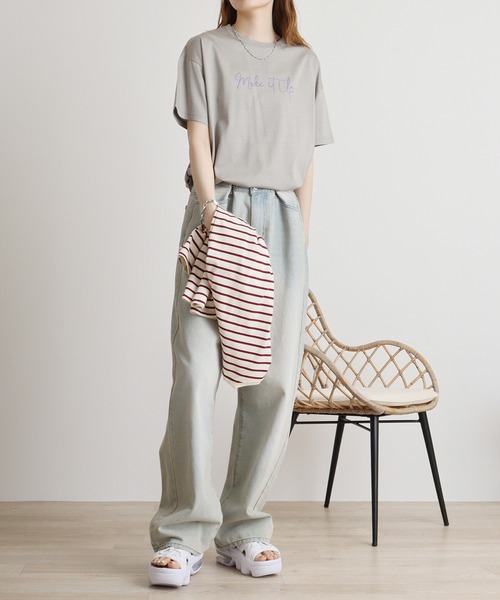 EGLANTINE(エグランティーヌ)の「Eglantine シンプルロゴTシャツ(Tシャツ/カットソー・レディース・コーラルピンク/エメラルド/ブラック/グレイッシュベージュ/イエロー・40)」の13枚目の写真
