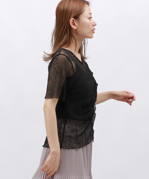 LAKOLE（ラコレ）の「シャーリングシアーT / 129032（Tシャツ/カットソー・レディース・ブラック/アイボリー/チャコール・FREE）」の7枚目の写真