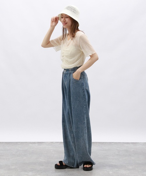 LAKOLE（ラコレ）の「シャーリングシアーT / 129032（Tシャツ/カットソー・レディース・ブラック/アイボリー/チャコール・FREE）」の14枚目の写真