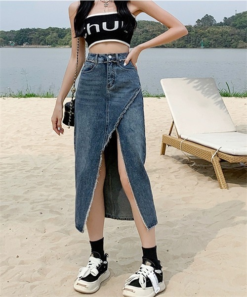 FREE STYLISTS(フリー スタイリスト)の「フリンジスリットデニムスカート(デニムスカート・レディース・ブルー/ライトブラック/ブラック・M/2XL/XL/L/S)」の9枚目の写真