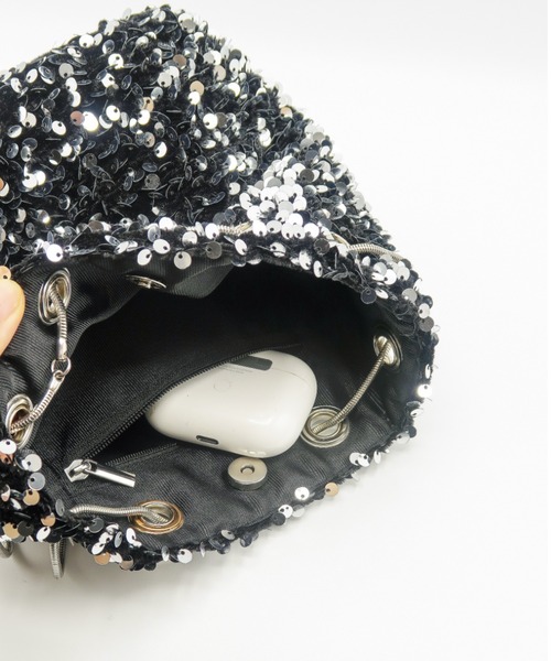 Cupid Heart(キューピッドハート)の「【Cupid Heart】結婚式用!スパンコールbag(ショルダーバッグ・レディース・ブラックミックス/シルバー/ブラック・MEDIUM)」の14枚目の写真