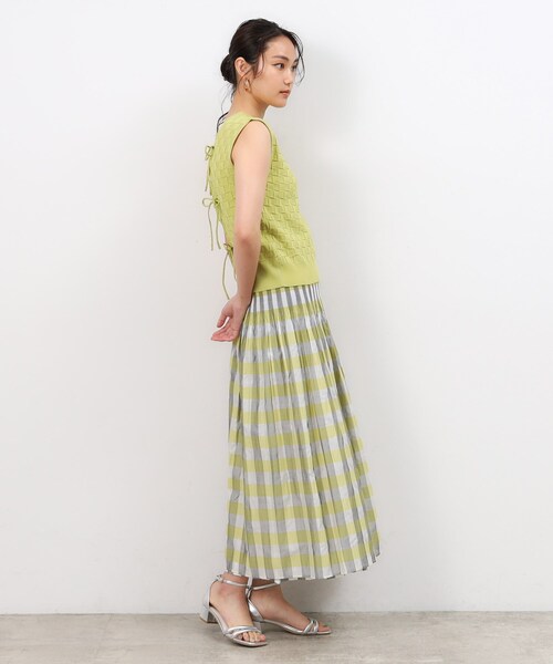 OPAQUE.CLIP（オペークドットクリップ）の「◆【リバーシブル】チェック／ストライプフレアスカート【洗濯機洗い可】（スカート・レディース・ベージュ系1/イエロー系その他3・38/40）」の4枚目の写真