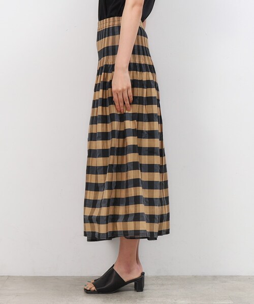 OPAQUE.CLIP（オペークドットクリップ）の「◆【リバーシブル】チェック／ストライプフレアスカート【洗濯機洗い可】（スカート・レディース・ベージュ系1/イエロー系その他3・38/40）」の18枚目の写真