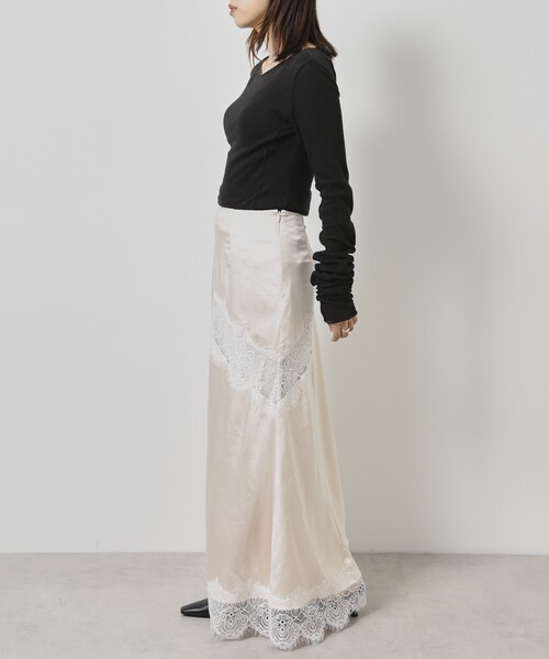 Firsthand(ファーストハンド)の「Firsthand/ファーストハンド レース切替サテンスカート(スカート・レディース・ネイビー/ナチュラル・SMALL/MEDIUM)」の12枚目の写真