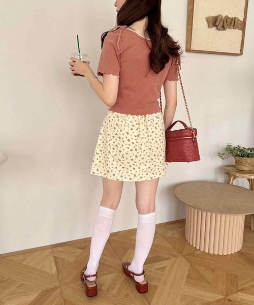 one after another NICE CLAUP（ワンアフターアナザーナイスクラップ）の「2wayピコレーストップス（Tシャツ/カットソー・レディース・オフホワイト/オレンジ系/ピンク/ブラック・FREE）」の7枚目の写真