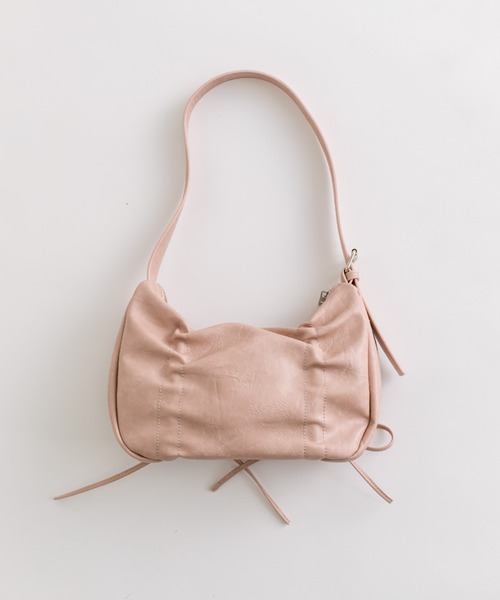 OLIVE des OLIVE(オリーブデオリーブ)の「ドロストリボンバッグ(ショルダーバッグ・レディース・ブラック/ピンク/シルバー/ホワイト系その他・FREE)」の6枚目の写真