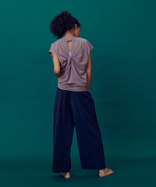 Julier ライトプライムバッククロスチュニック（Tシャツ/カットソー）｜Julier Yoga and Relax（ジュリエヨガアンドリラックス）